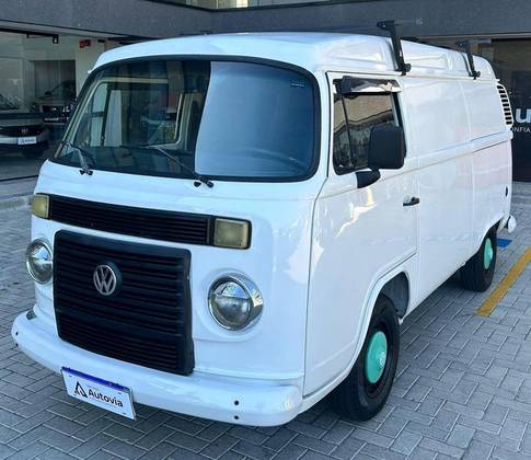 VOLKSWAGEN KOMBI 1.4 MI FURGÃO 8V FLEX 3P MANUAL